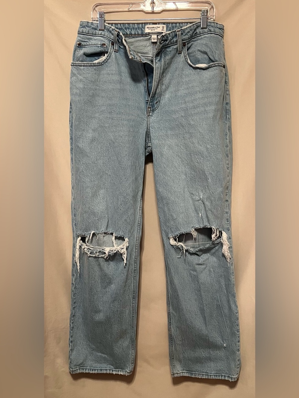 Abercrombie & Fitch The 90’s Relaxed Jean High Rise Curve Love Style Size 12/31